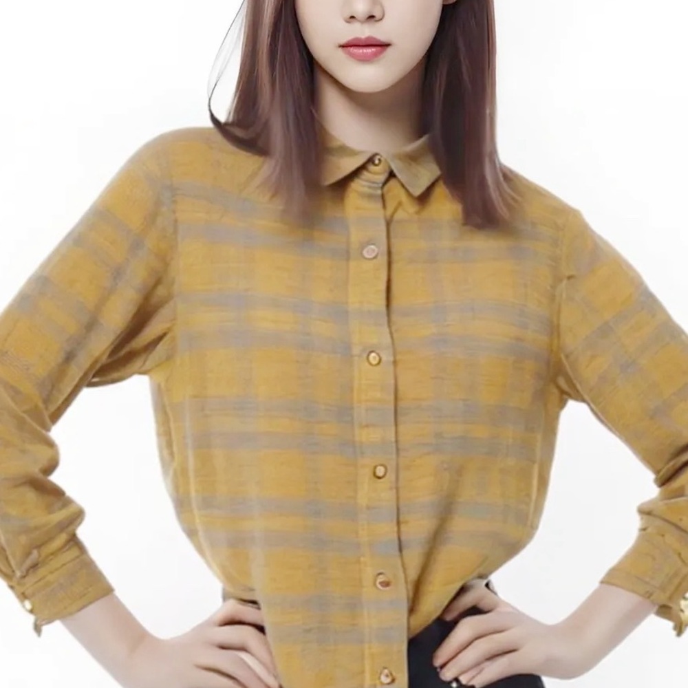 WildFang The Essential Long Sleeve Flannel Button Up shirt in camel size Small